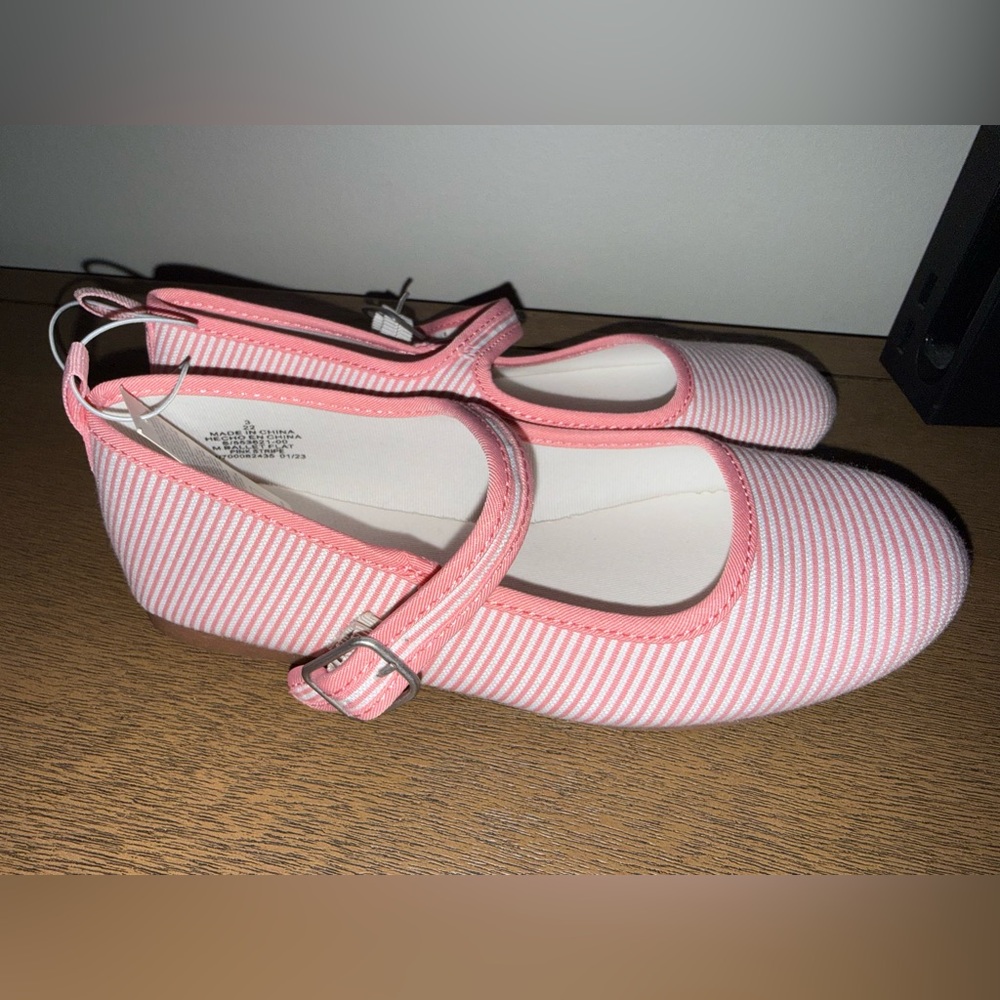 Old Navy NEW Girls pink white stripe Ballet Mary Jane Flats Shoes Sz 3